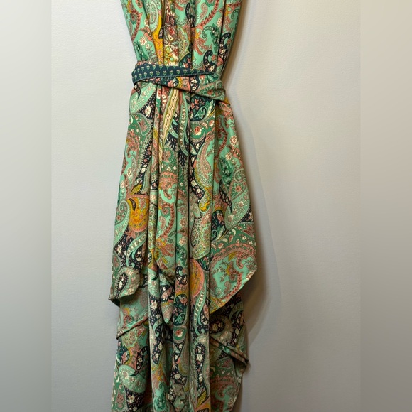 Artisan Made Jumpsuit Romper - Picture 4 of 7